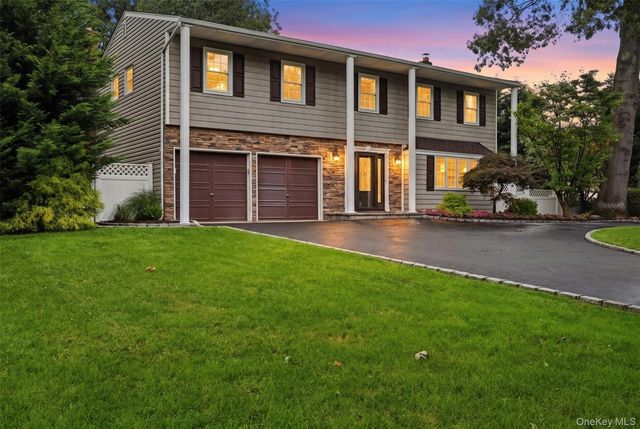 54 Twin Oaks Drive, Kings Park, NY 11754