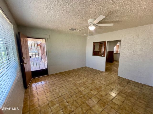 312 COOLEY Avenue, El Paso, TX 79907