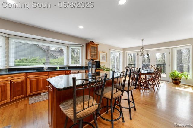 56377 Copperfield Drive, Shelby Twp, MI 48316