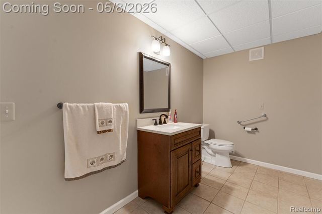 56377 Copperfield Drive, Shelby Twp, MI 48316