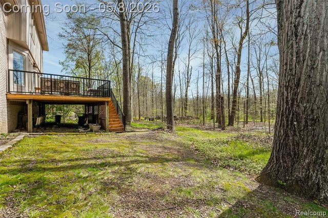 56377 Copperfield Drive, Shelby Twp, MI 48316