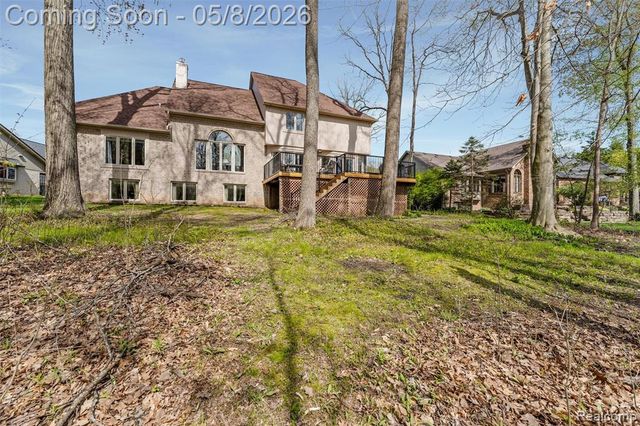 56377 Copperfield Drive, Shelby Twp, MI 48316