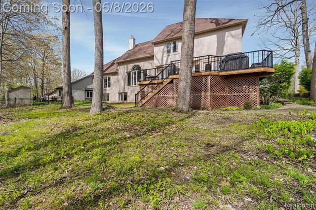 56377 Copperfield Drive, Shelby Twp, MI 48316