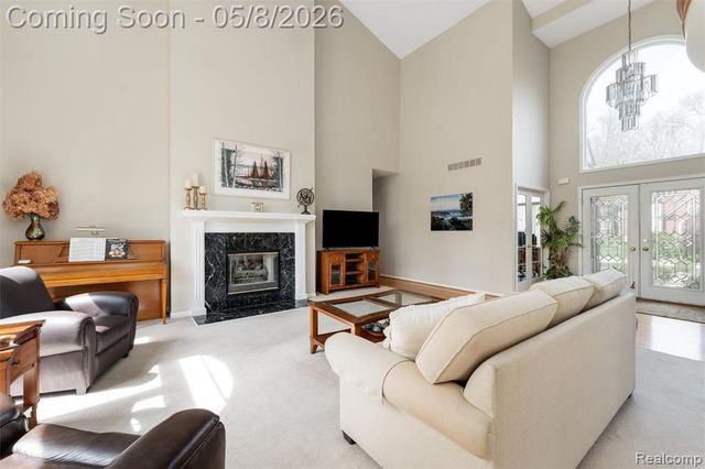 56377 Copperfield Drive, Shelby Twp, MI 48316