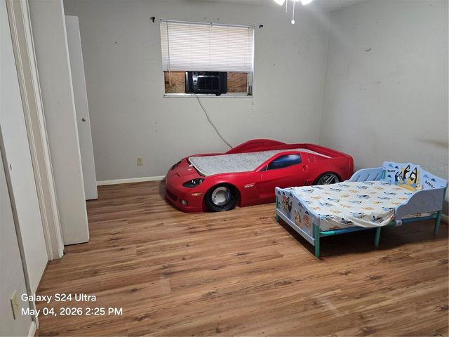 12111 HILL STREET, Tampa, FL 33612