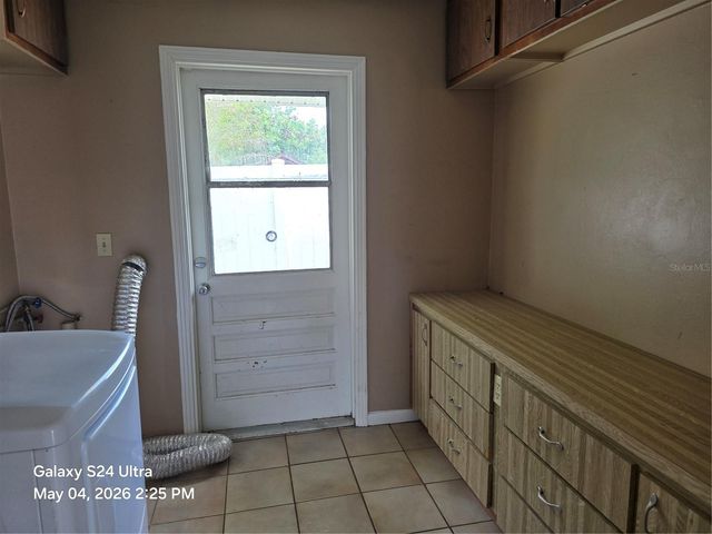 12111 HILL STREET, Tampa, FL 33612