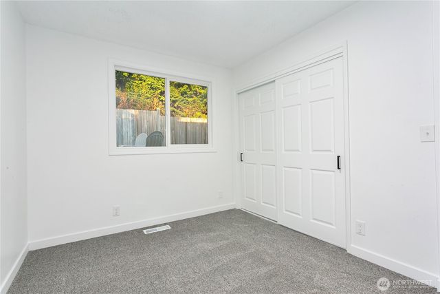 359 Del Monte Avenue, Fircrest, WA 98466