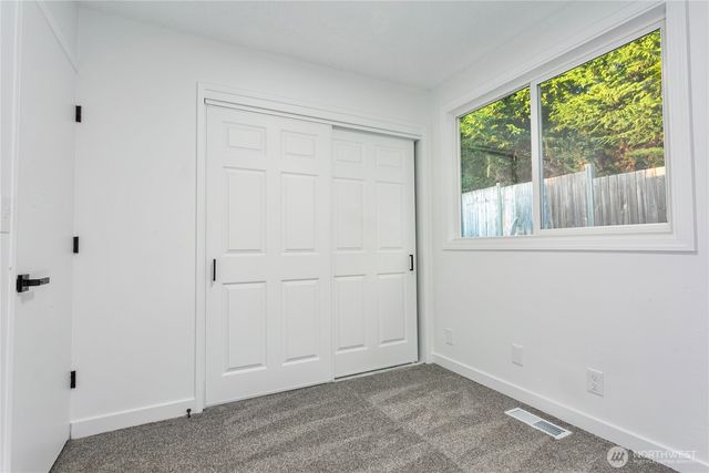 359 Del Monte Avenue, Fircrest, WA 98466