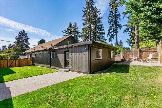 359 Del Monte Avenue, Fircrest, WA 98466