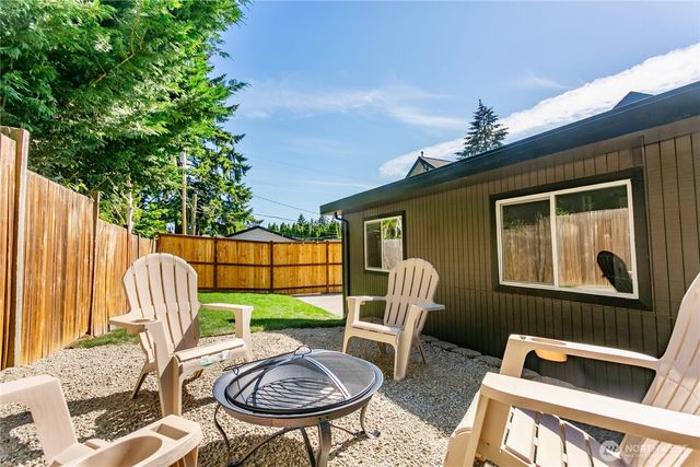 359 Del Monte Avenue, Fircrest, WA 98466