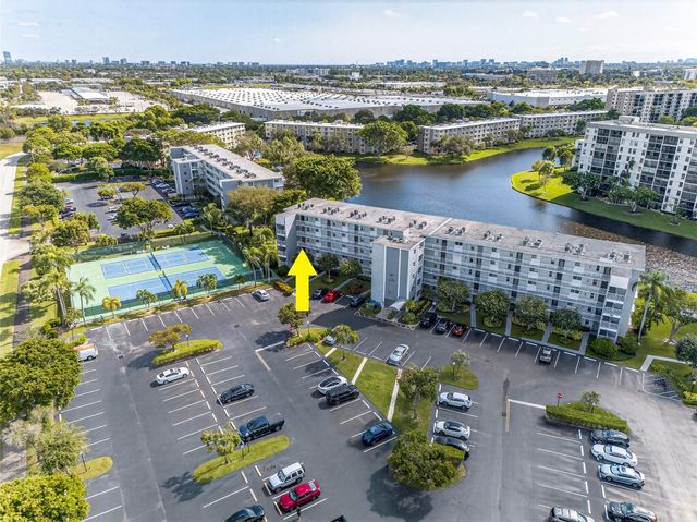 2222 N Cypress Bend Drive 201, Pompano Beach, FL 33069