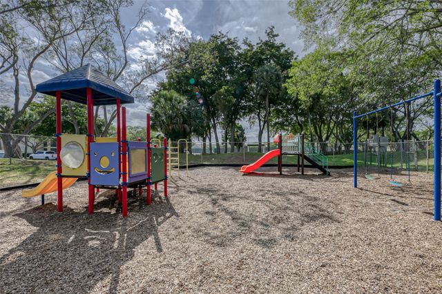 2222 N Cypress Bend Drive 201, Pompano Beach, FL 33069