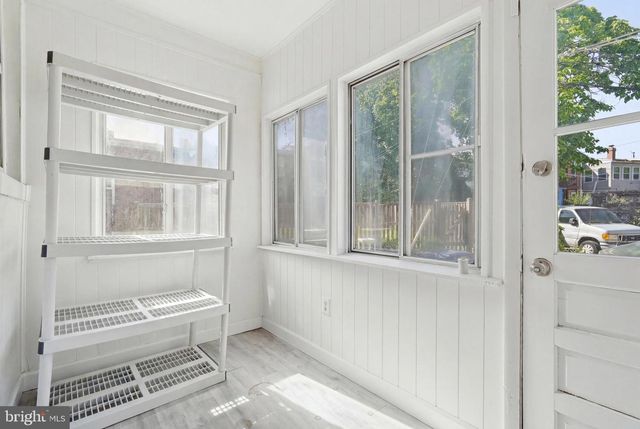517 TAYLOR ST NW, Washington, DC 20011