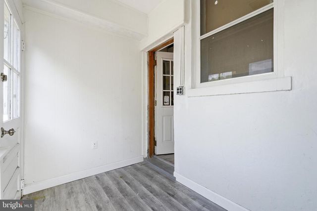 517 TAYLOR ST NW, Washington, DC 20011
