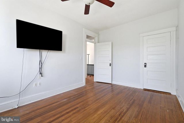 517 TAYLOR ST NW, Washington, DC 20011