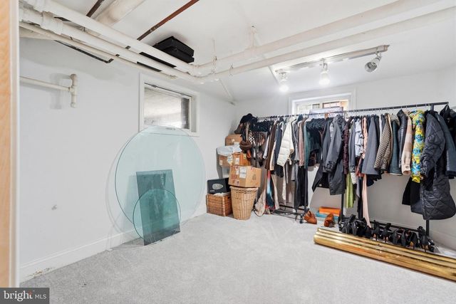 517 TAYLOR ST NW, Washington, DC 20011