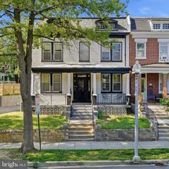 517 TAYLOR ST NW, Washington, DC 20011