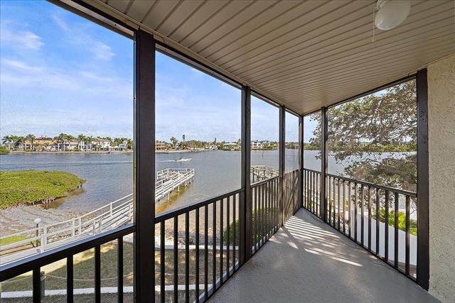 6157 MIDNIGHT PASS ROAD B12, Sarasota, FL 34242