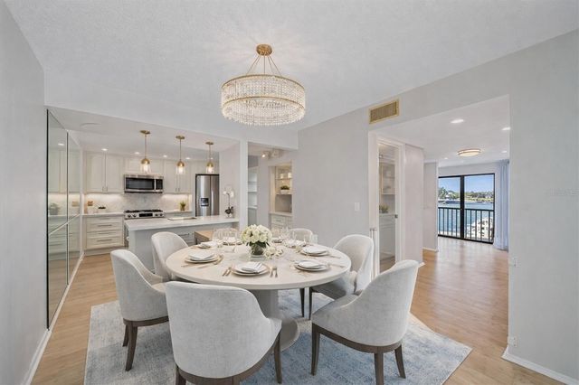 6157 MIDNIGHT PASS ROAD B12, Sarasota, FL 34242