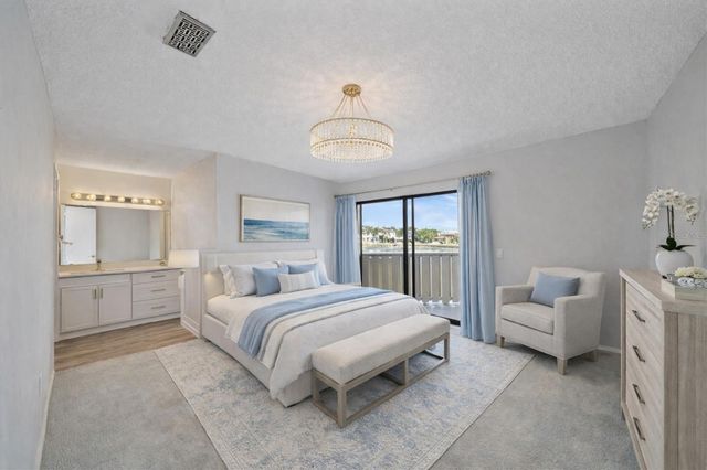 6157 MIDNIGHT PASS ROAD B12, Sarasota, FL 34242