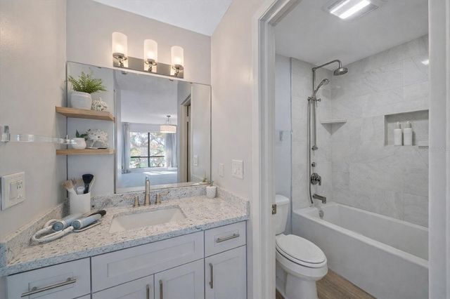 6157 MIDNIGHT PASS ROAD B12, Sarasota, FL 34242