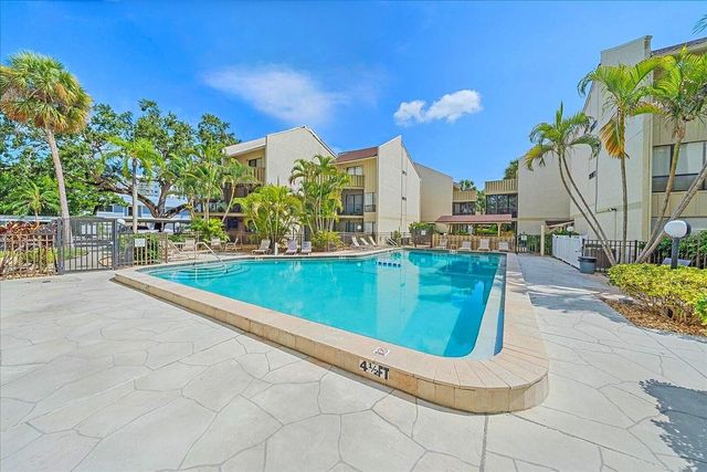 6157 MIDNIGHT PASS ROAD B12, Sarasota, FL 34242