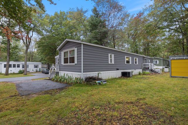 22 Robert Road, Seabrook, NH 03874