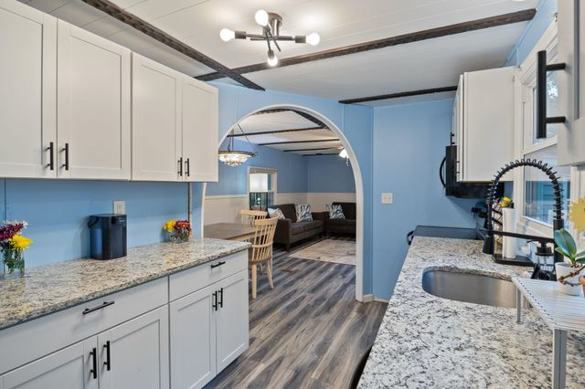 22 Robert Road, Seabrook, NH 03874