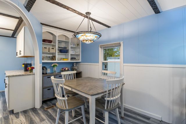 22 Robert Road, Seabrook, NH 03874
