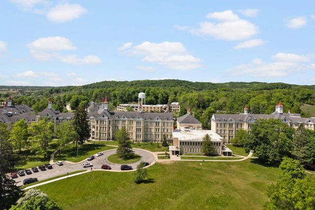 820-14 Red Drive 14, Traverse City, MI 49684