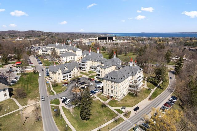 820-14 Red Drive 14, Traverse City, MI 49684