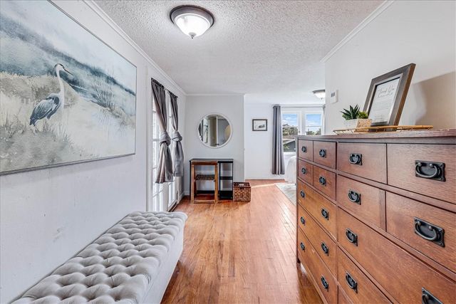 332 N Houston St, Aransas Pass, TX 78336