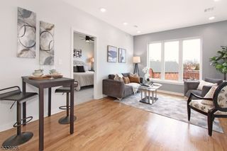 660 Bloomfield Ave, Unit 402 402, Bloomfield Twp., NJ 07003