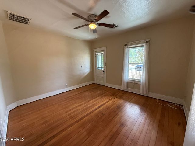 2015 N 10TH Street, Phoenix, AZ 85006