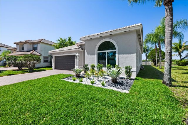 1804 NW 145th Ter, Pembroke Pines, FL 33028