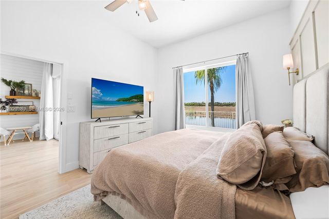 1804 NW 145th Ter, Pembroke Pines, FL 33028
