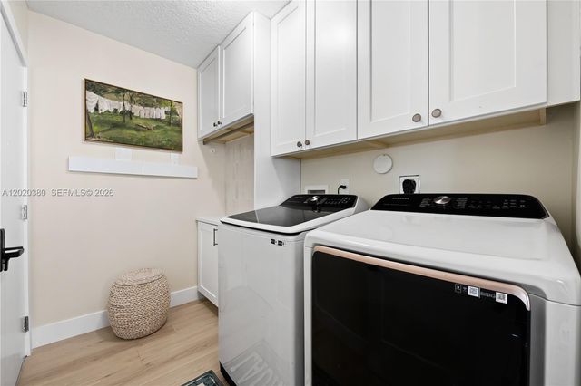 1804 NW 145th Ter, Pembroke Pines, FL 33028