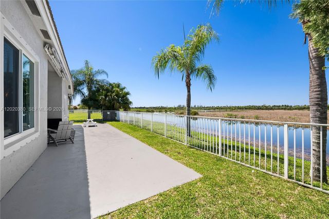 1804 NW 145th Ter, Pembroke Pines, FL 33028