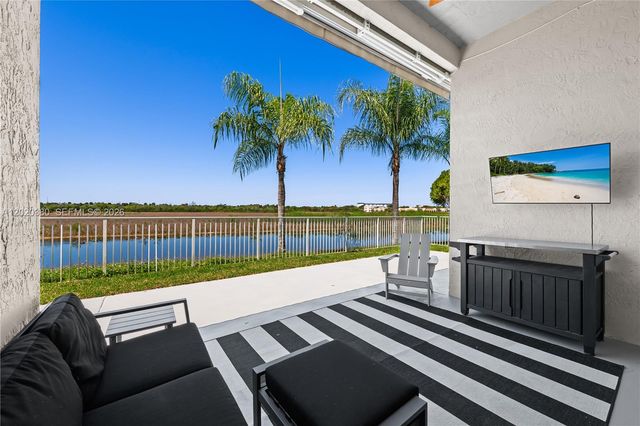 1804 NW 145th Ter, Pembroke Pines, FL 33028