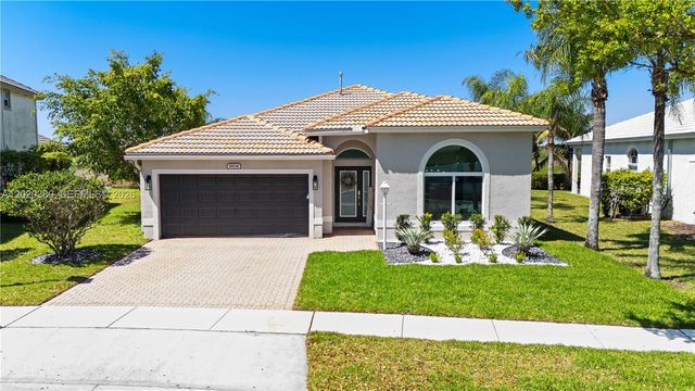 1804 NW 145th Ter, Pembroke Pines, FL 33028