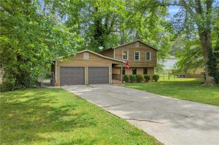 46 Stanebrook Court, Jonesboro, GA 30238
