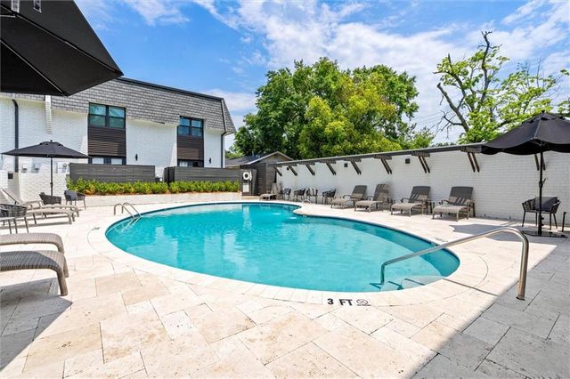 3655 Old Shell Road 127, Mobile, AL 36608