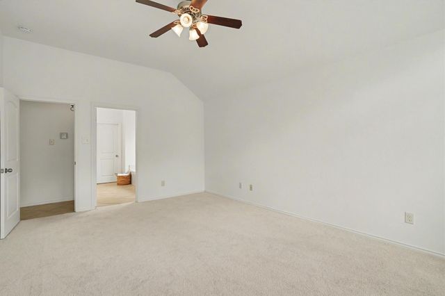 3124 Crystal Cascade Lane, League City, TX 77573