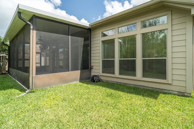 3124 Crystal Cascade Lane, League City, TX 77573