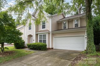 6721 Charter Hills Road, Charlotte, NC 28277