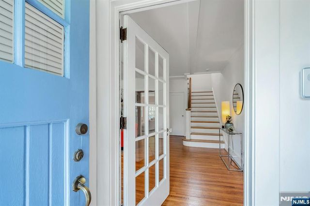 9 Parkway, Montclair, NJ 07042