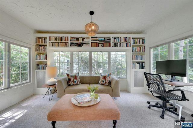 9 Parkway, Montclair, NJ 07042