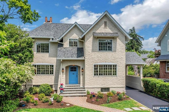 9 Parkway, Montclair, NJ 07042