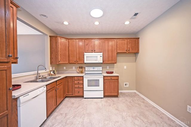 6176 Glenlaurel Drive, Hamilton Twp, OH 45039