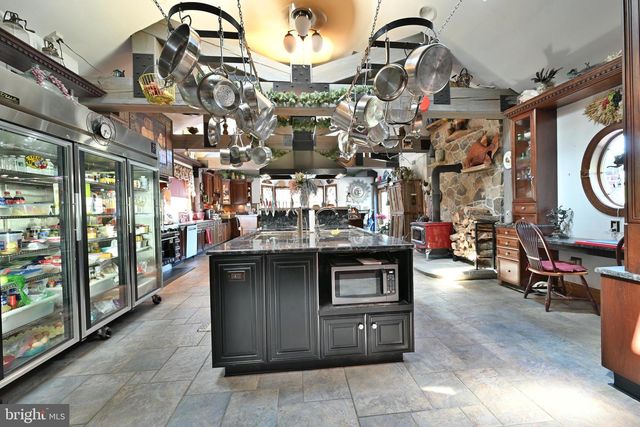 2269 MONMOUTH RD, Mount Holly, NJ 08060